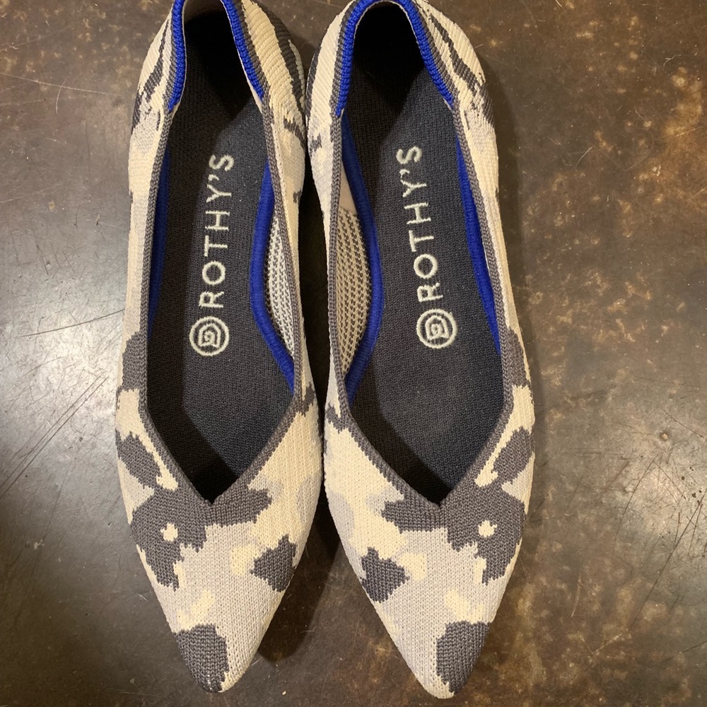 SOLD SOLD SOLD Rothy’s Point Camo